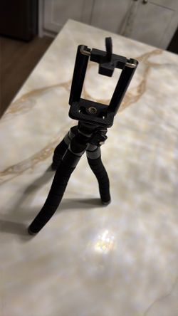 Mini Tripod Stand