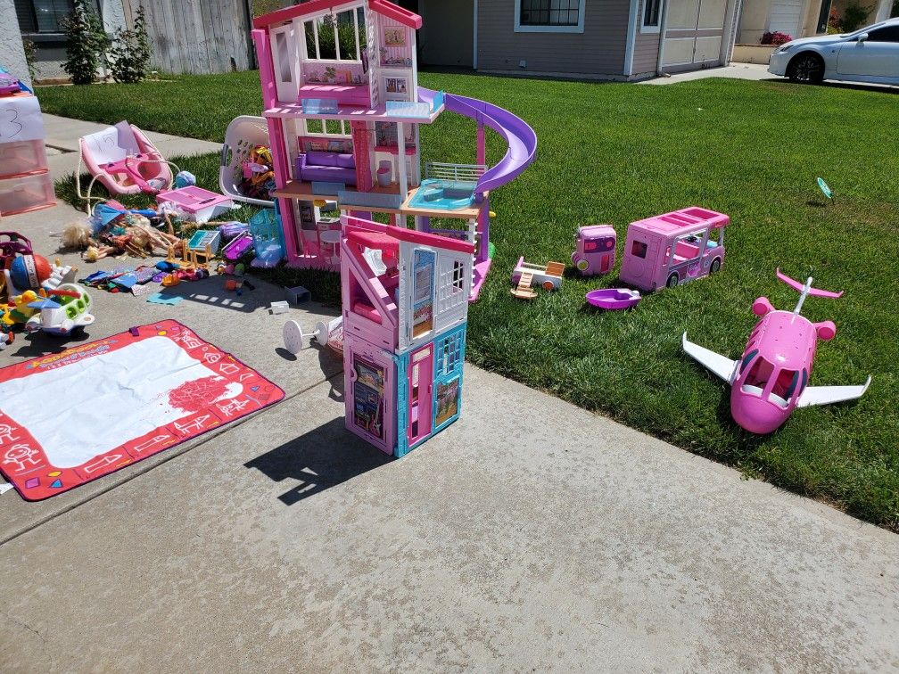 Crib, Barbies, Baby Toys for Sale in Temecula, CA OfferUp