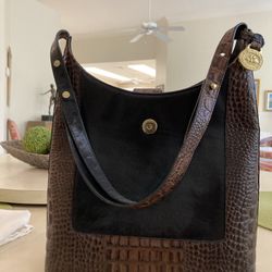 Brahmin Leather Purse Like New