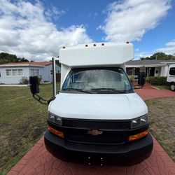 29 Passenger Bus 2023