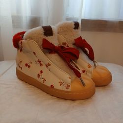 Beautiful Coach High Top Hiker Boots In Cherry Print Excellent Condition Size 6.5B