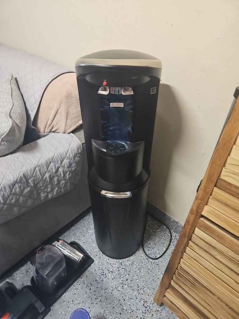 Electric Water Dispenser