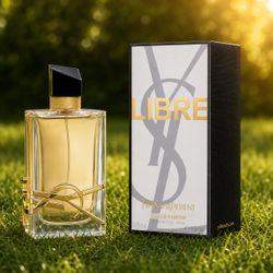 Woman’s Pefume Eau De Parfum 3FL OZ 90mL