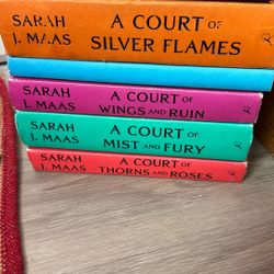 ACOTAR Hardcover Series Without Sleeves 