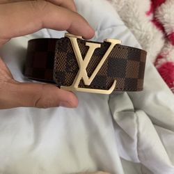 Louis Vuitton belt