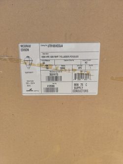 Light Magraw Edison Cooper Pole Mounted 