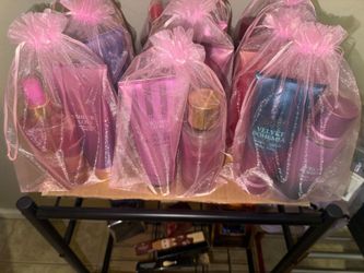 Victoria secret sets