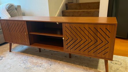 61” New Tv Stand