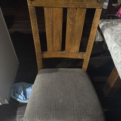 Dining room table 