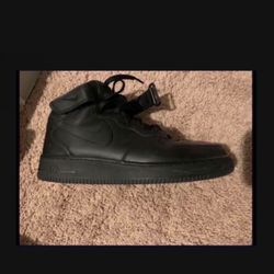 Black air force 1 Mid