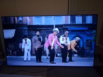 Vizio Smart 4k TV 70 inches