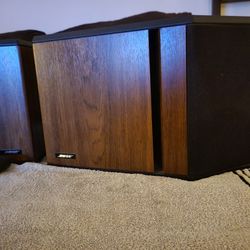 Bose Speakers – Model: 4.2