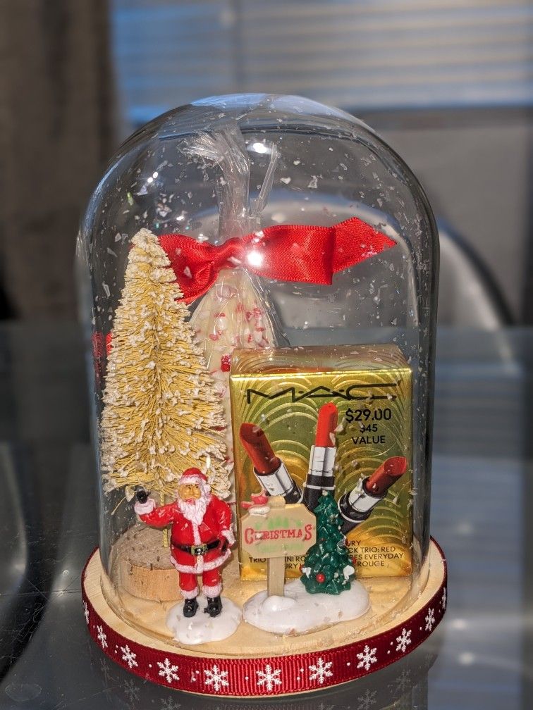Christmas Glass Globe
