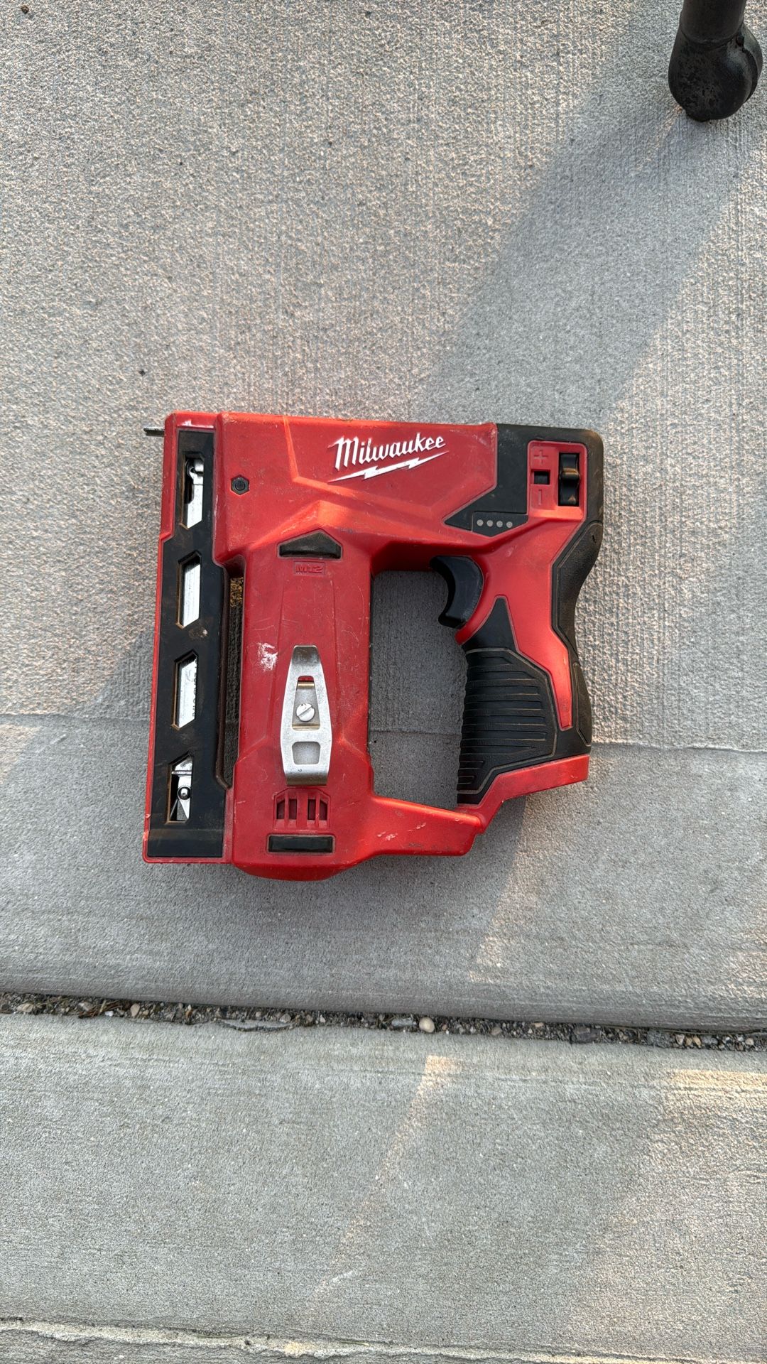 Milwaukee M12 12-Volt Lithium-Ion Cordless 3/8 in. Crown Stapler (Tool-Only)