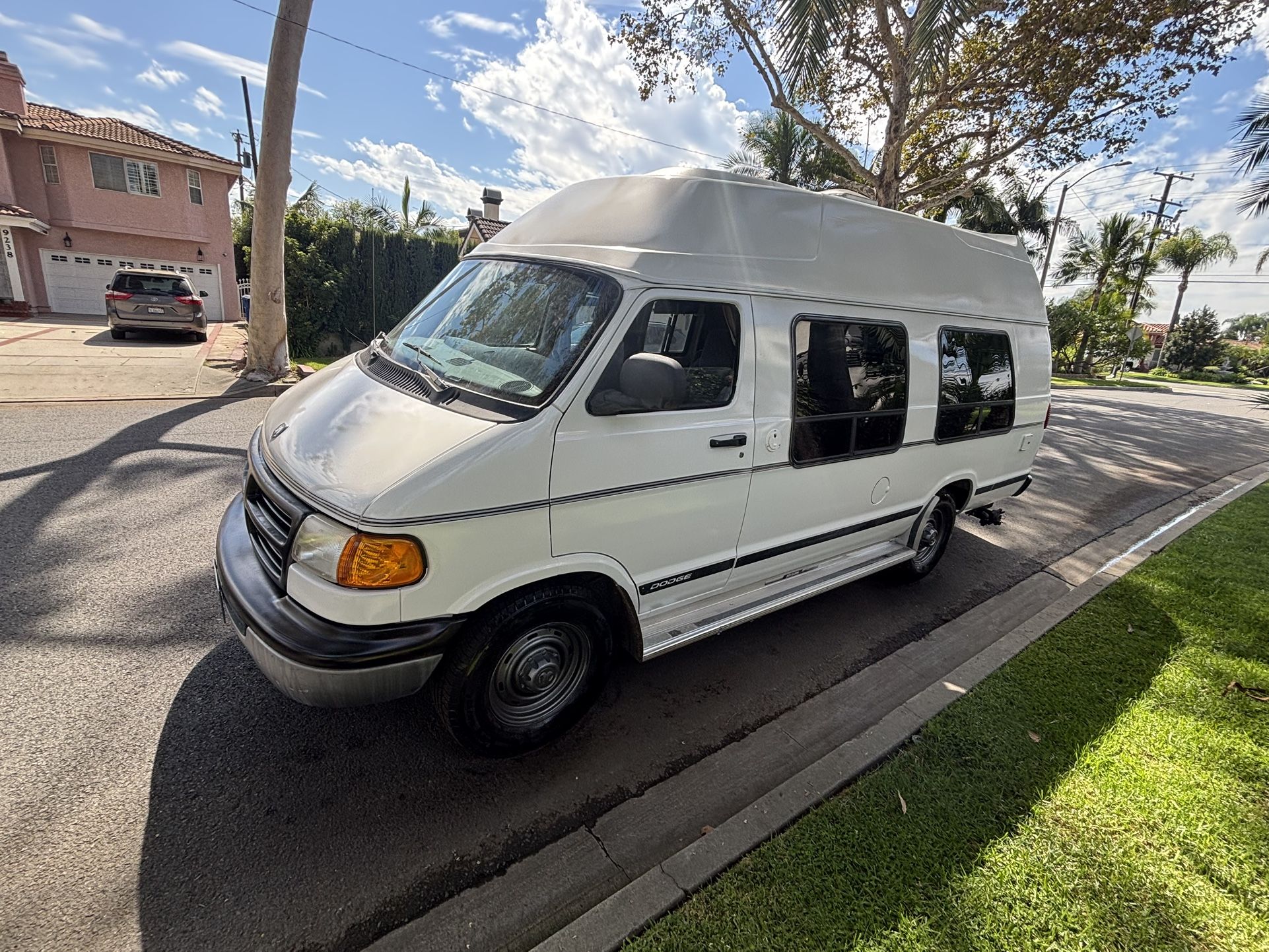 1999 Dodge Camper