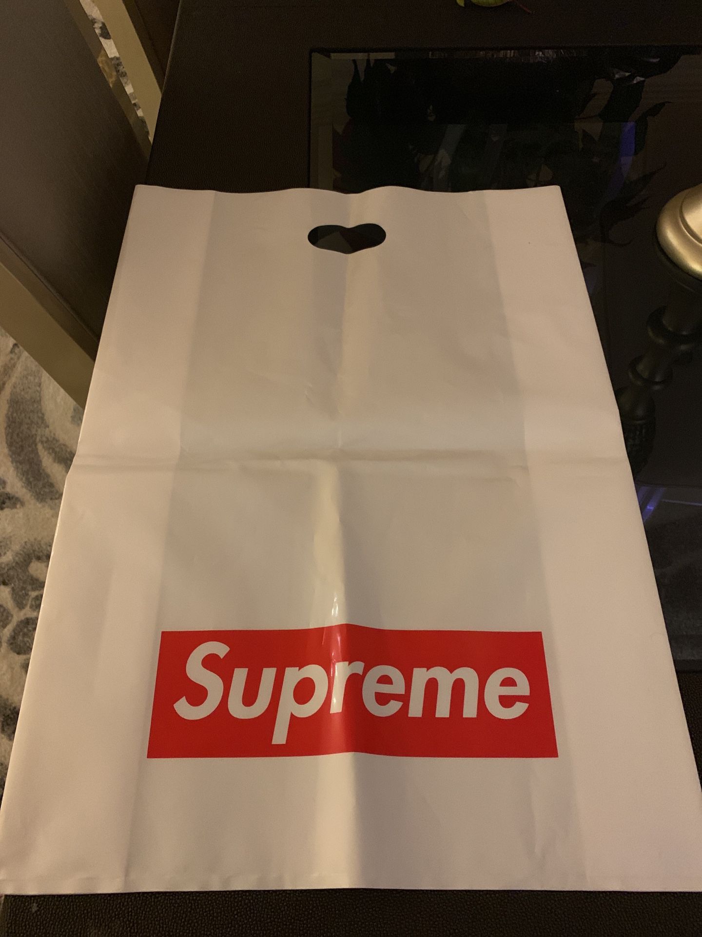 Supreme shopping bag