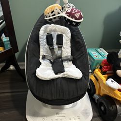 MamaRoo Baby Swing