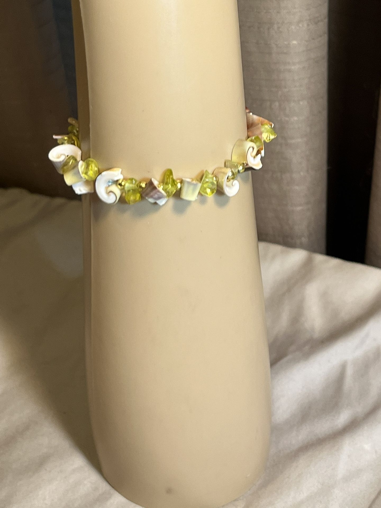 Sea She’ll & Peridot Bracelet