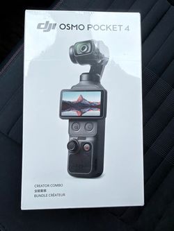 DJI Osmo Pocket 4 Creator Combo