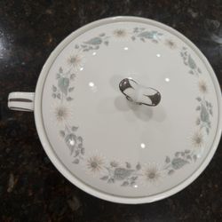 4 Pieces Of Noritake China Plate/bowl