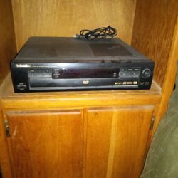 5 Disc DVD Player 