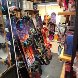 Snowboard With Bindings & Snowboard Outerwear 