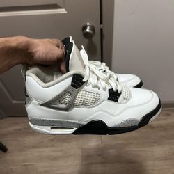 Jordan 4 White Cement 