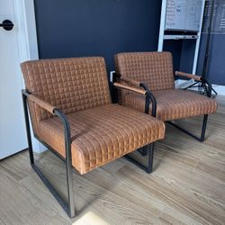 Set Of 2 Leather Chairs 