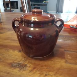 Vintage Bean Pot Made In The USA