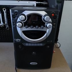 GPX Karaoke Party Machine 
