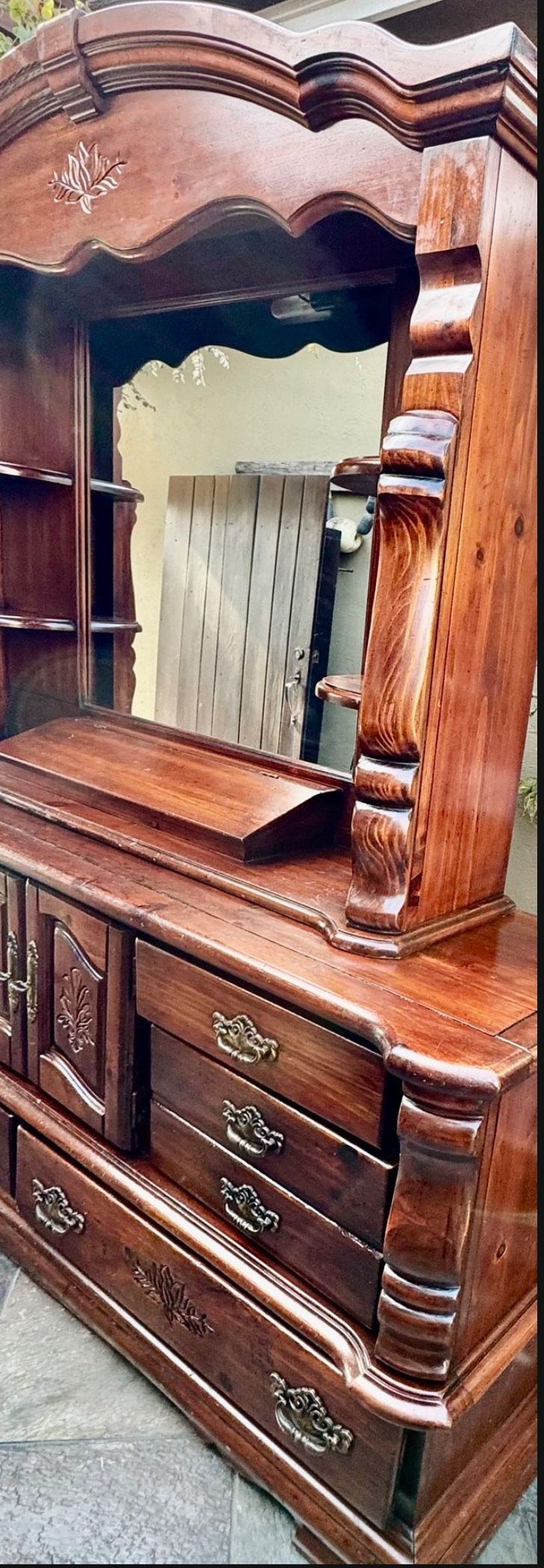 Amazing solid wood Webb dresser with Mirror