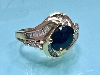 💎💙 14KT Yellow Gold Diamond & Sapphire Ring