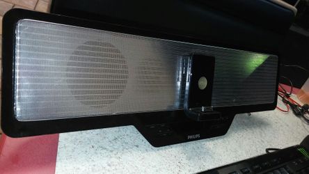 PHILIPS WIRELESS BT SOUNDBAR SPEAKER WITH IPHONE DOCK/CHARGER
