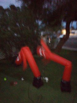 WACKY TUBE GUYS WITH BLOWERS