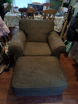 Used Large Chair With Ottoman
