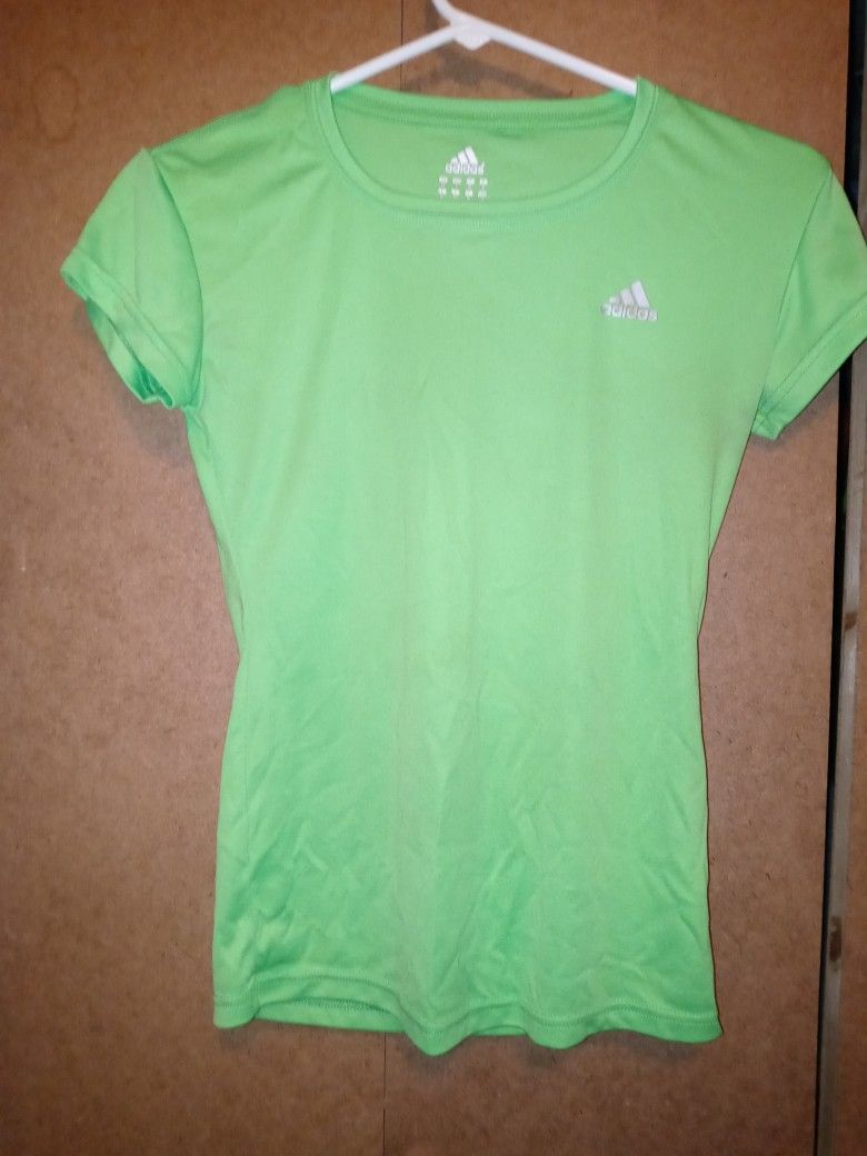 Women's Adidas Dri Fit Sz Sm $5 MPU