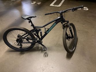 Mongoose Impasse full suspension Mountain Bike