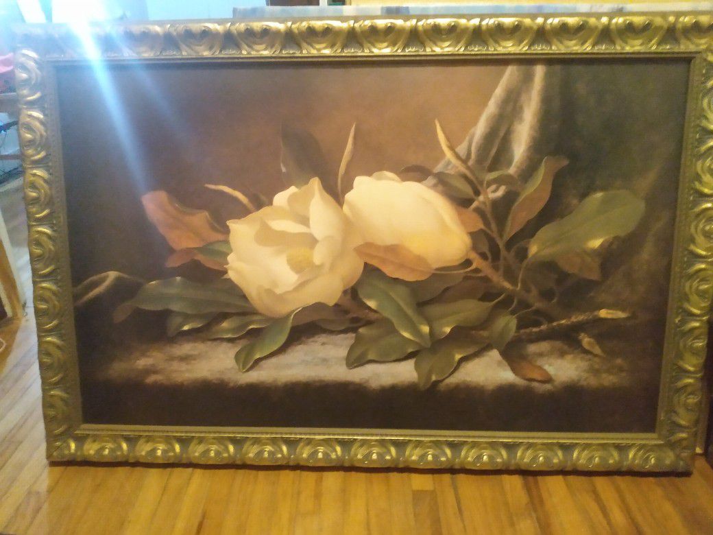 Magnolia On The Gold Painting