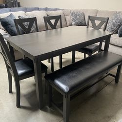 6pc dining set gray 3x5 table, 4 chairs and bench $499  (was $799) pick up or delivery available