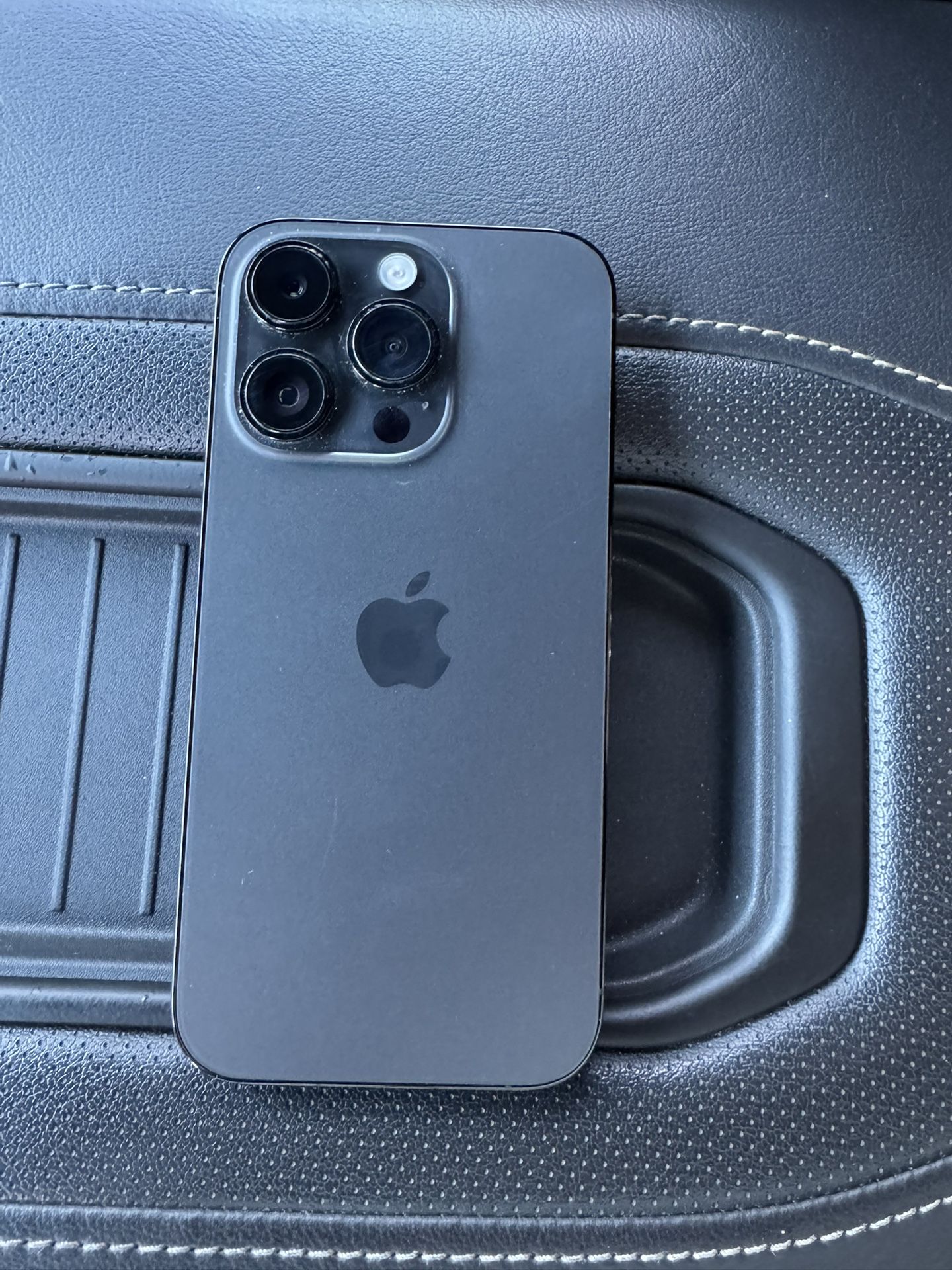 iPhone 14 Pro Unlocked