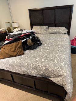 Bedroom set