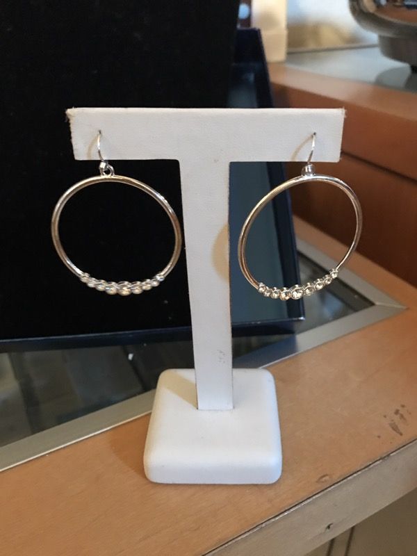 Aretes Avon