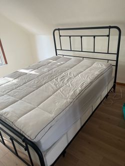 Queen Size Iron Frame