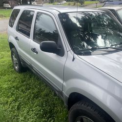 2005 Ford Escape