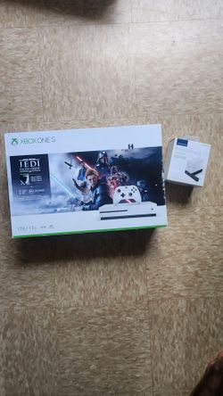 NIB NEVER USED XBOX ONE S 1TB WITH CHARGING BATTERY STATION