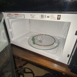 brand new ge microwave 