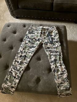Jeans brand new tag still on