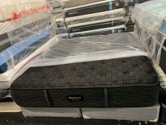 King mattress beautyres 🦖
