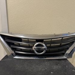 2015 To 2019 NISSAN VERSA GRILL