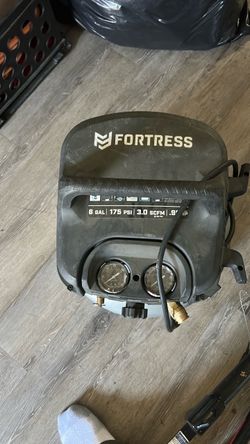 Fortress 6 Gallon 175 PSI Air Compressor